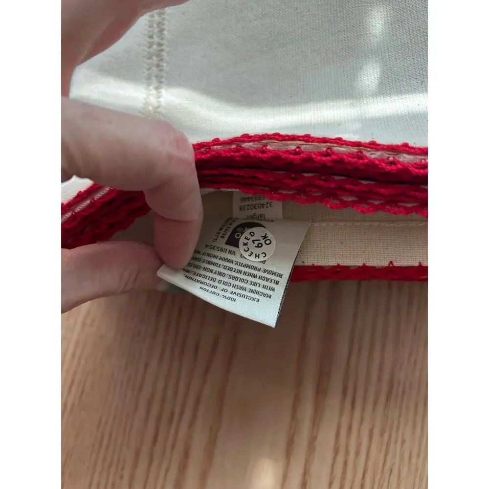 New Hearth & Hand W/Magnolia Holiday Rectangle Tablecloth Natural Red Trim 60x84